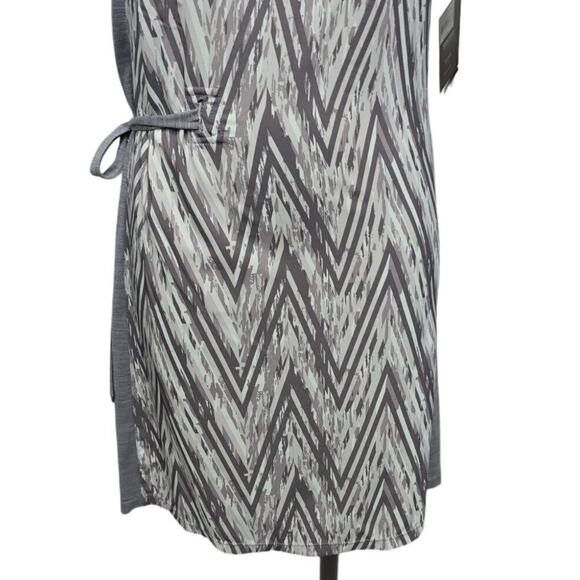 NWT Smartwool‎ Merino Wool Sport Short Sleeve Dress Womens Small Gray Zig Zag - Picture 12 of 13